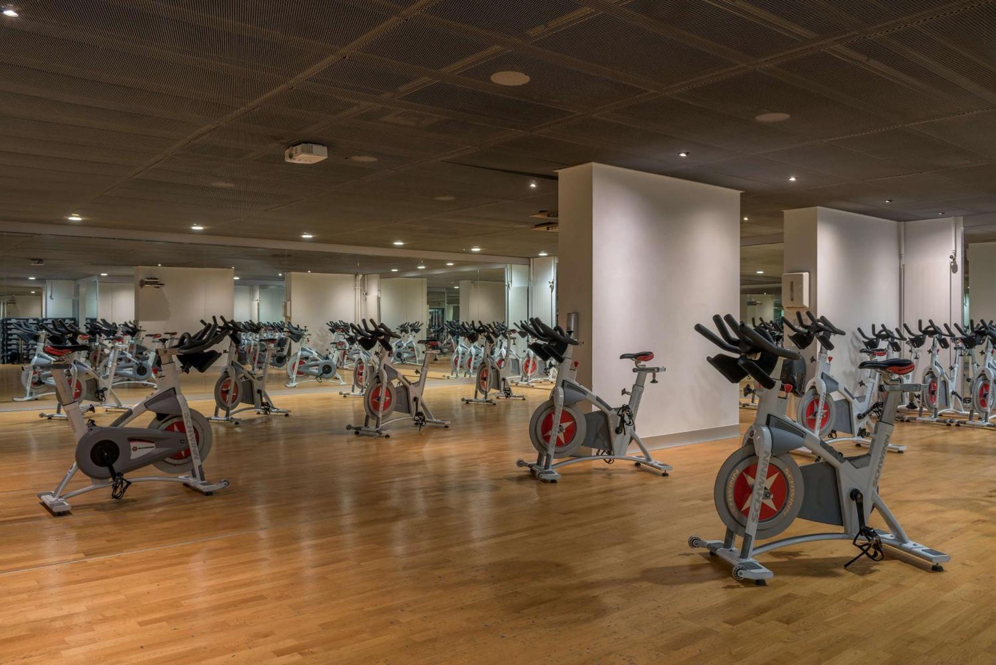 Hilton Geneva Hotel And Conference Centre Le Grand Saconnex Bagian luar foto
